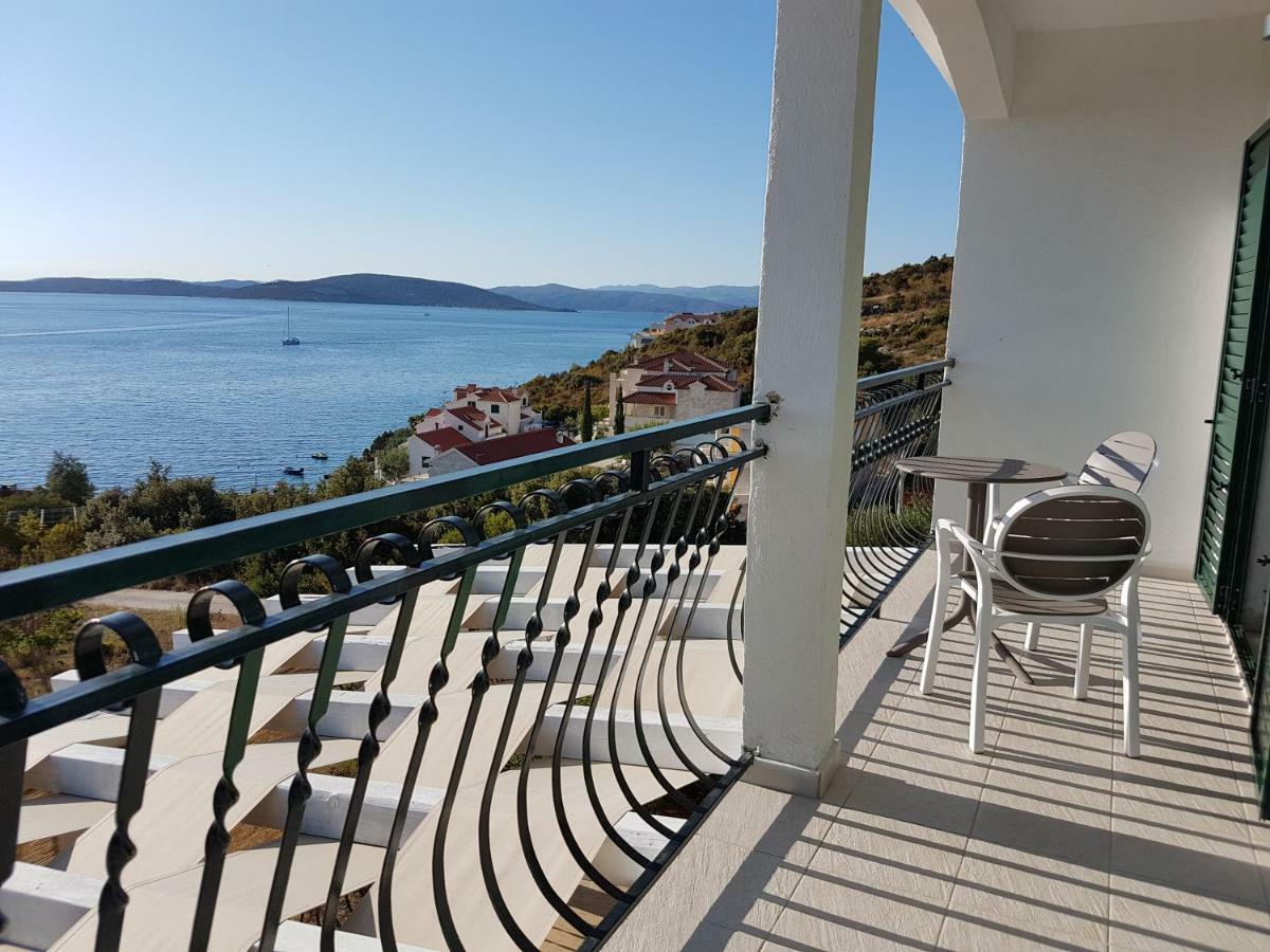 Villa Berg Maslinica Eksteriør bilde